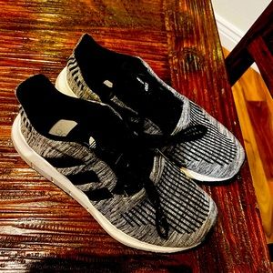 Boys. Adidas Sneakers. Size 7.0